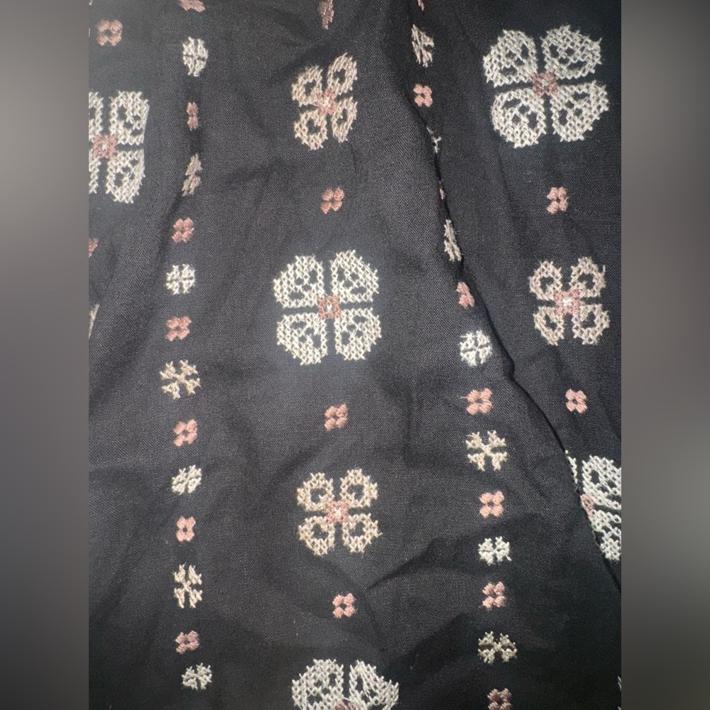 NWT TORRID Embroidered Square Neck Top 2X - Picture 6 of 10
